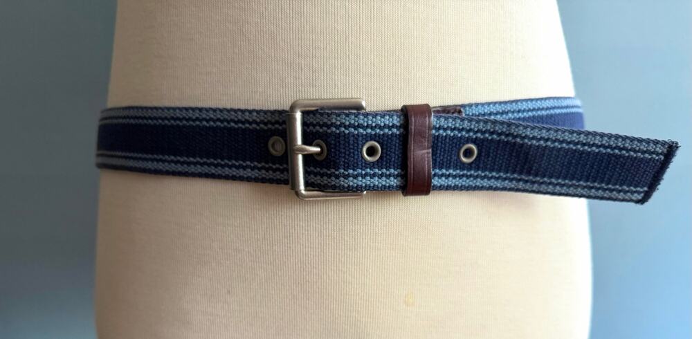 GAP Blue Striped Cotton Belt w/Leather Trim Mens sz 38